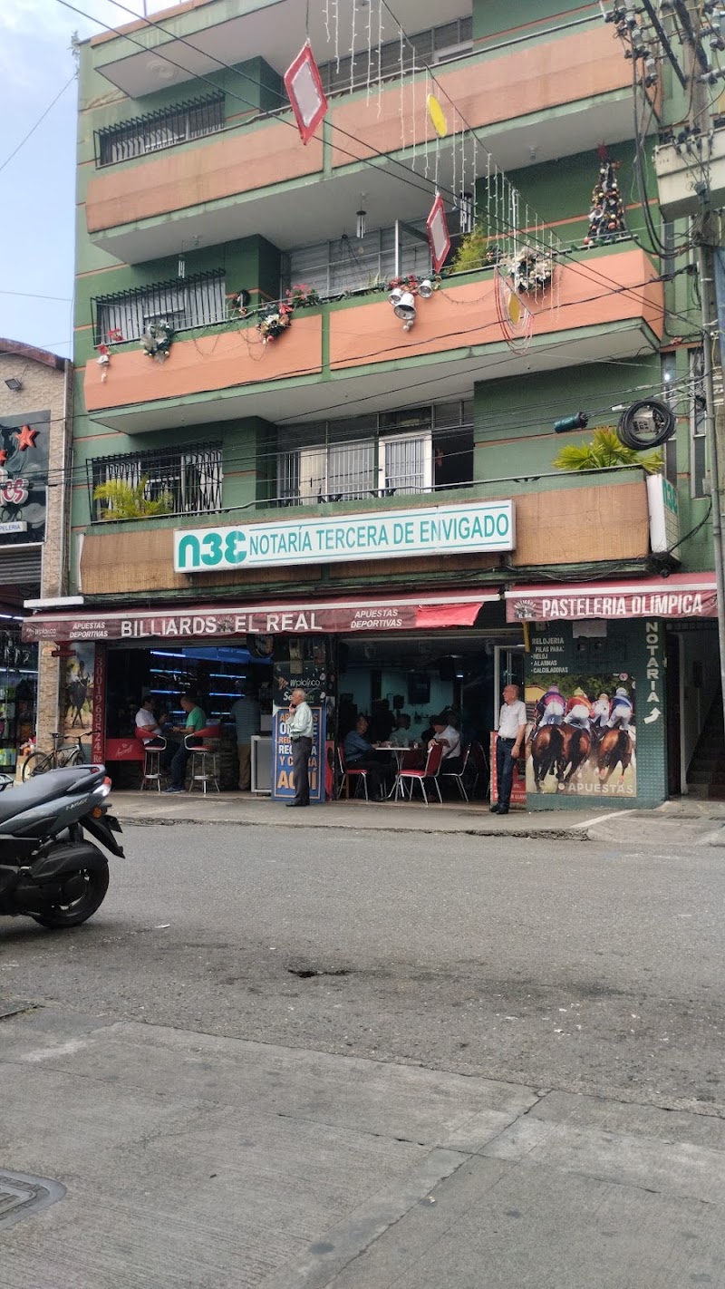 Notaría 3 de Medellín, Carrera 42 # 38 Sur – 45, Segundo Piso, Envigado