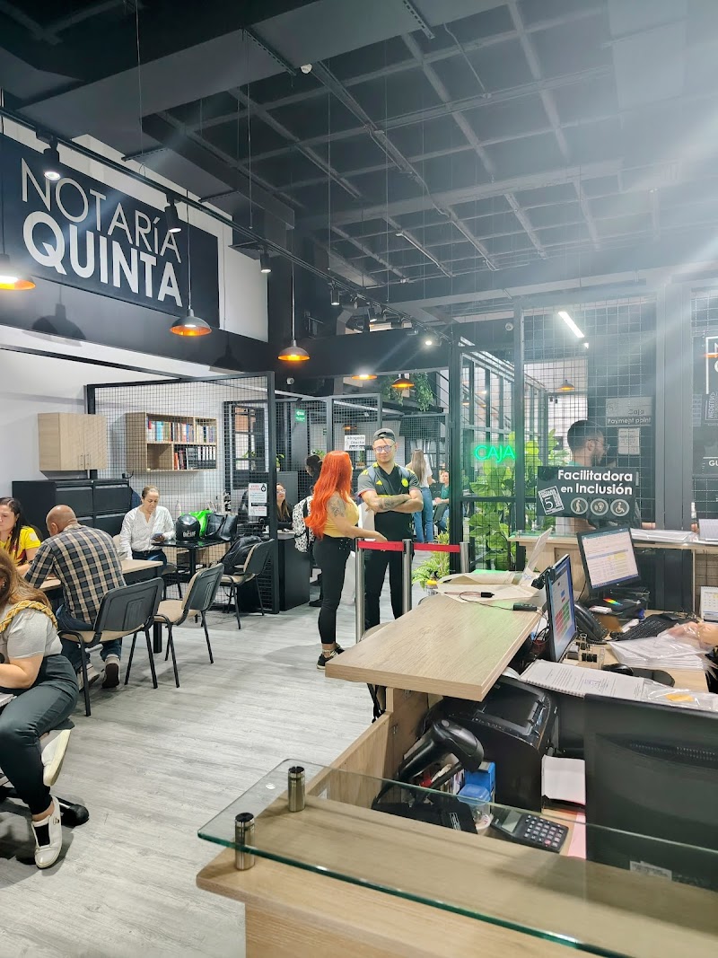 Notaría 5 de Medellín, barrio el poblado, Carrera 43A # 30-25, Locales 1164, 1167 y 1170, Premium Plaza, Torre Norte, Piso 1